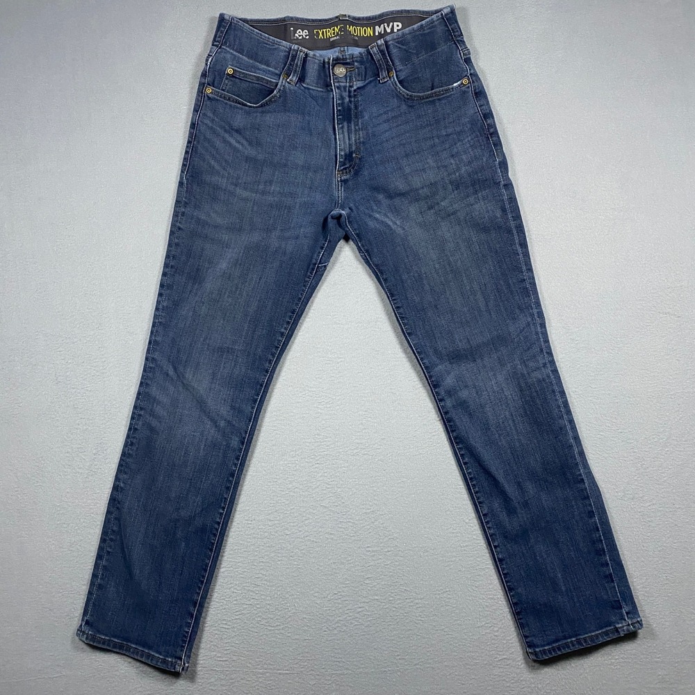 Lee Extreme Motion MVP Mens Jeans 32x30 Straight Tapered Leg Blue Denim Stretch
